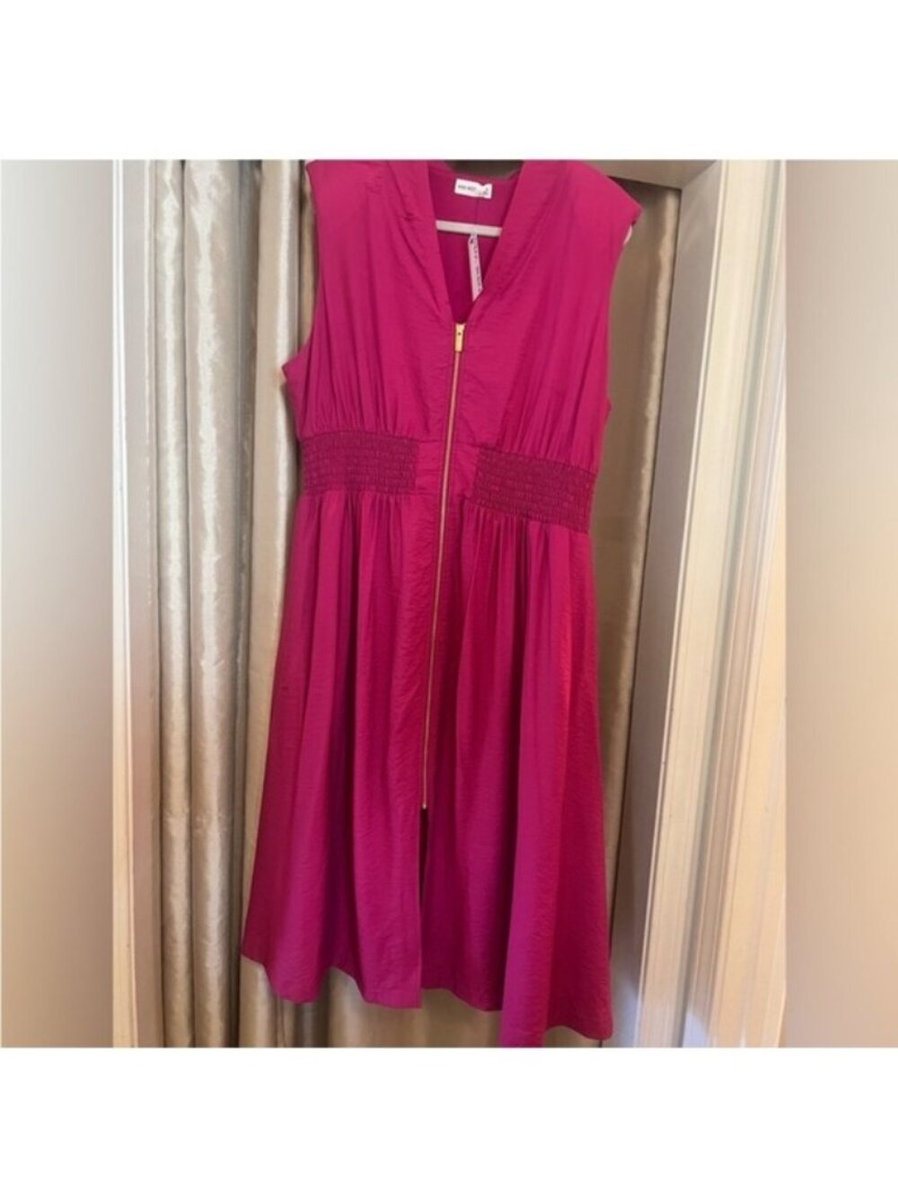 Elegant Pink Sleeveless Mini Dress